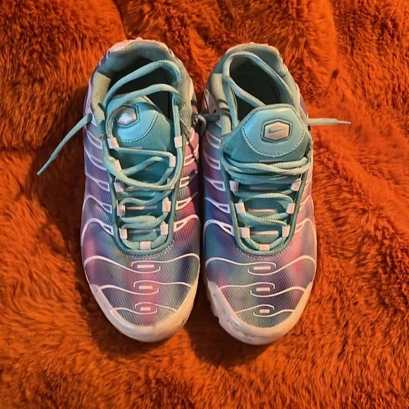 Nike Air Max - Picture 2 of 3